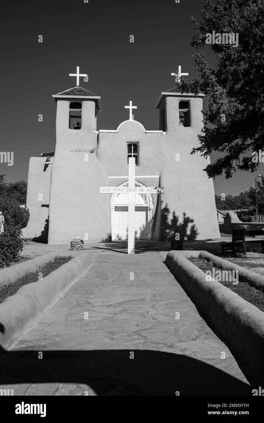 The San Francisco de Asis Church in Ranchos de Taos, New Mexico, USA