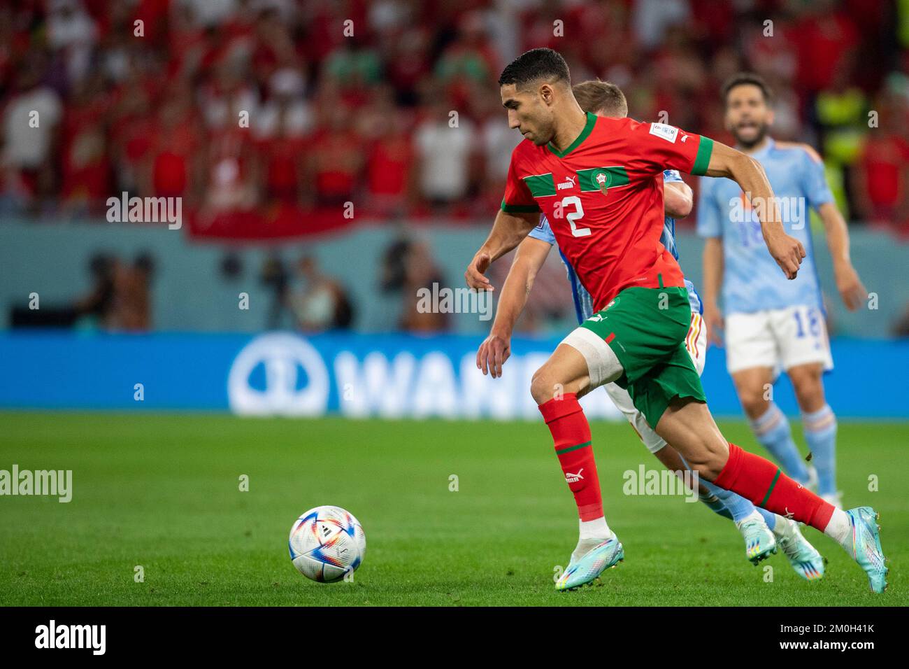 Doha, Catar. 06th Dec, 2022. Achraf Hakimi of Morocco during the match ...