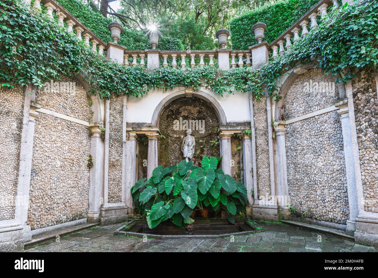 Atrio di Diana, view of the Atrium Of Diana - a neoclassical space in the Isola Bella gardens, Isole Borromee, Piedmont, Italy Stock Photo
