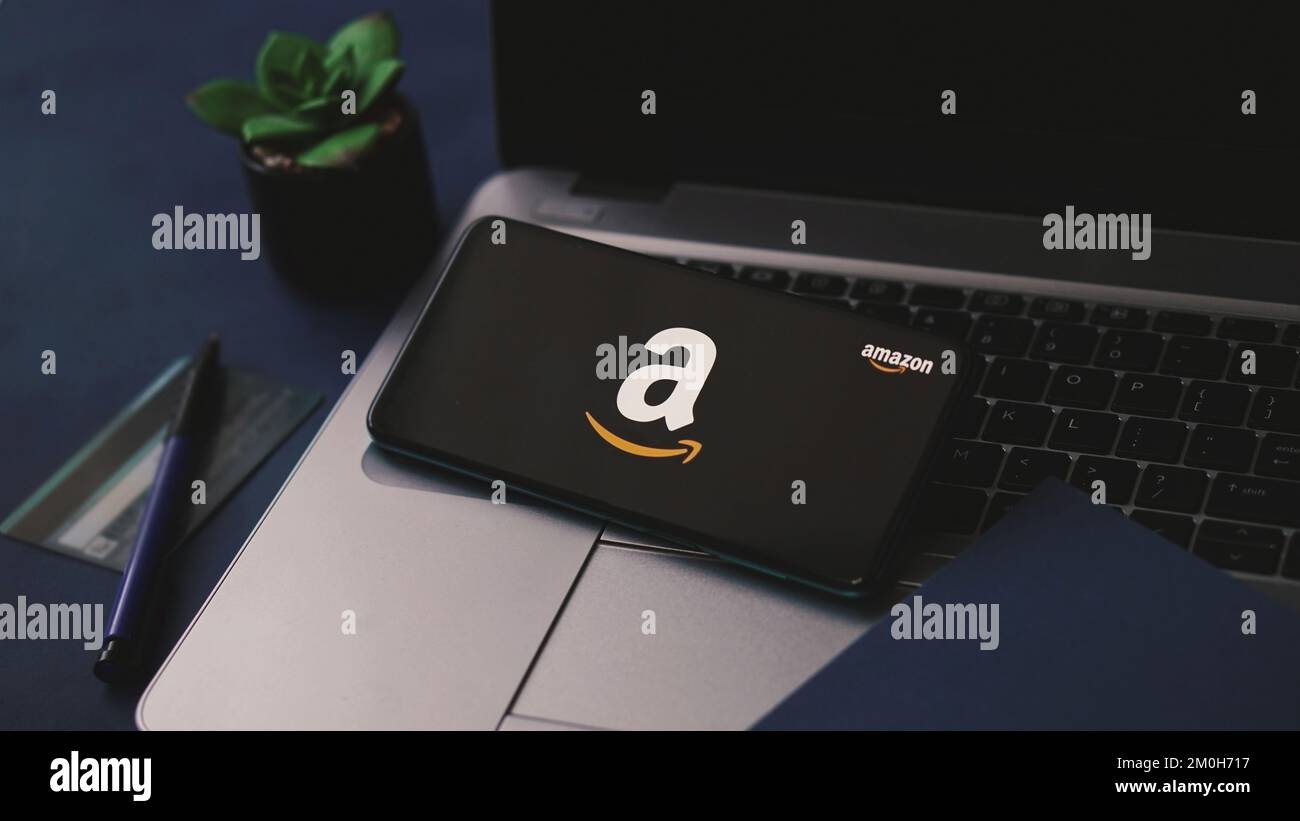 Amazon card hi-res stock photography and images - Alamy