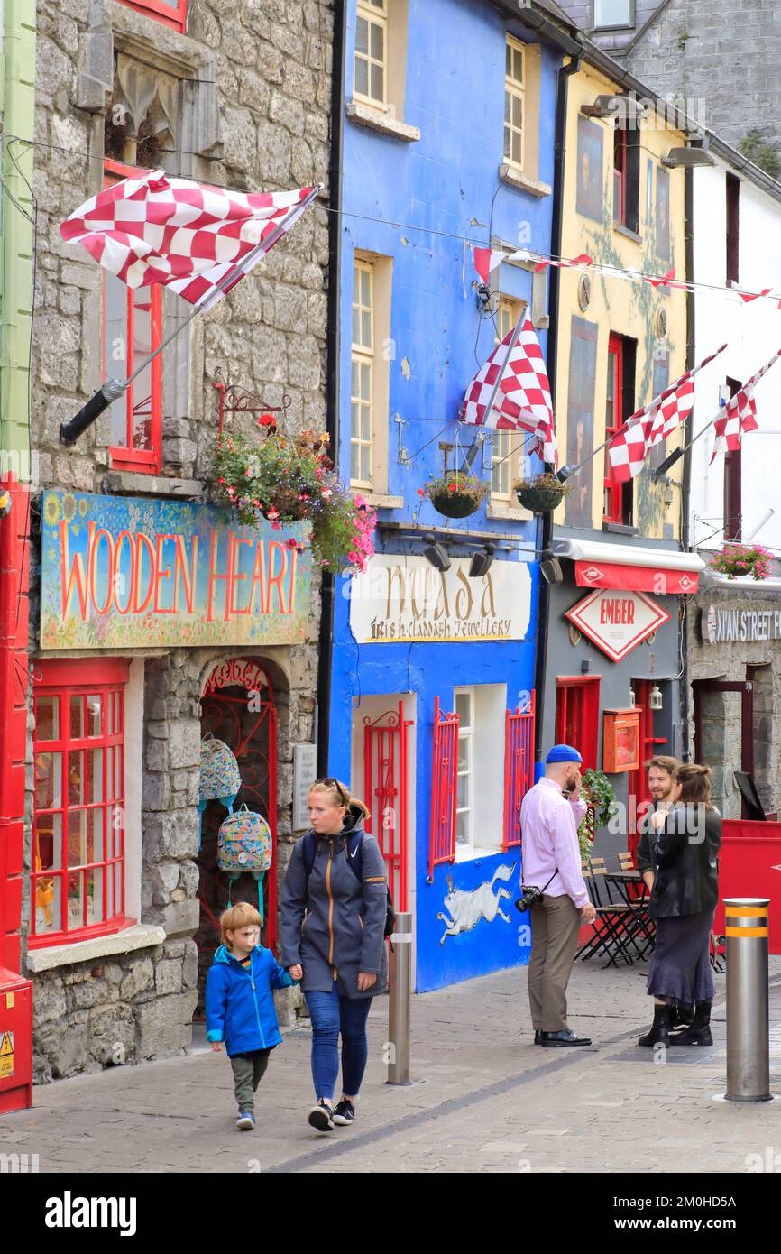 Ireland, Connacht province, Galway, Latin Quarter, Quay Street
