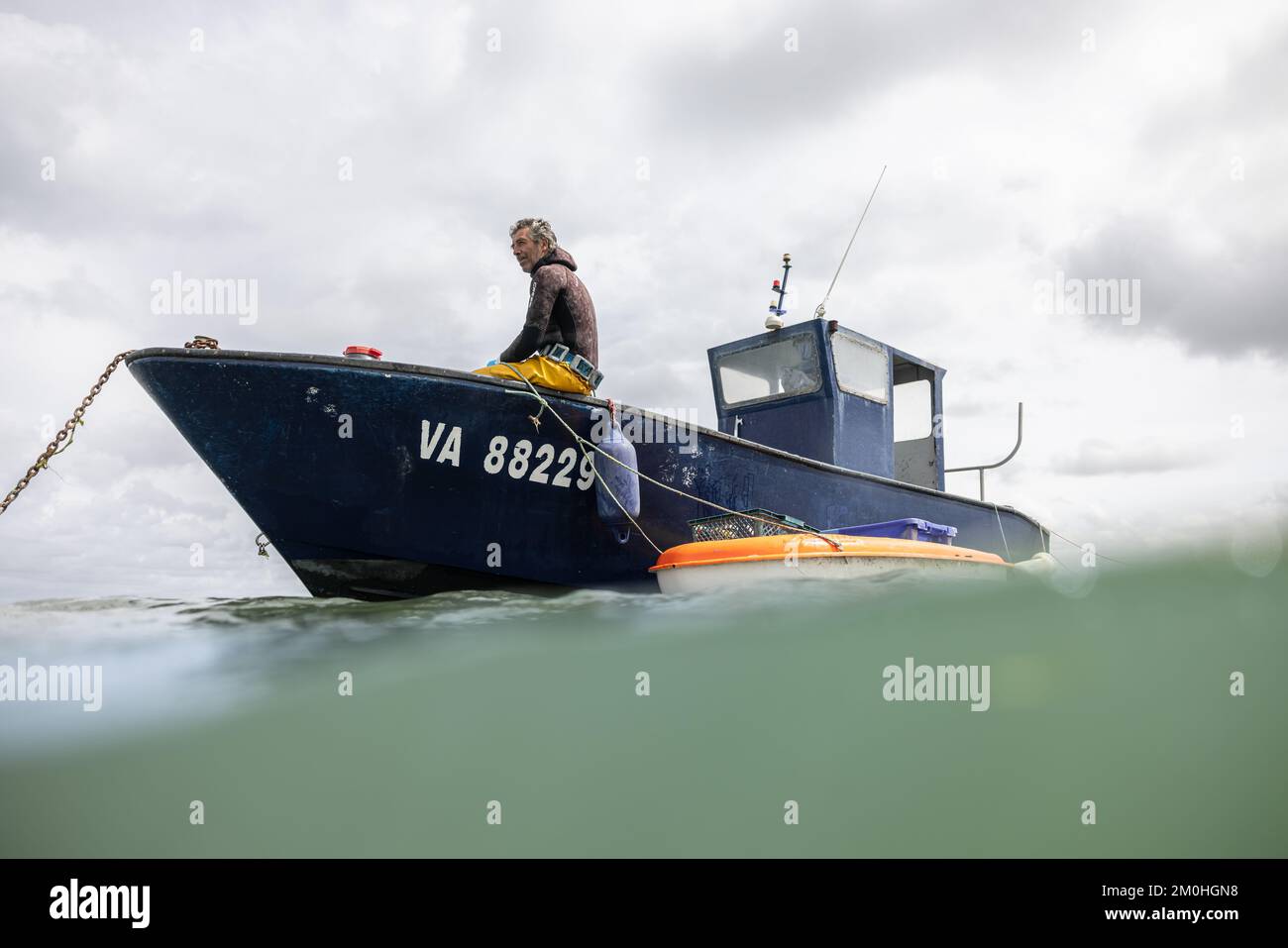 Clam fisherman hi-res stock photography and images - Page 3 - Alamy
