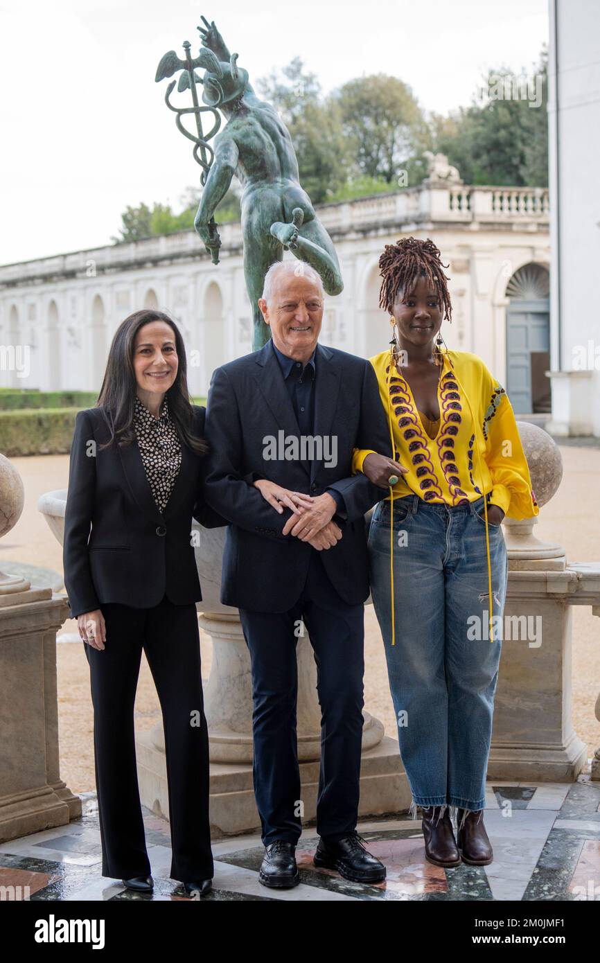 Rome, Italy. 05th Dec, 2022. Francesca De Stefano Versace, Santo Versace,  Alice Diop attend the 'Saint Omer' photocall in Rome. Credit: SOPA Images  Limited/Alamy Live News Stock Photo - Alamy