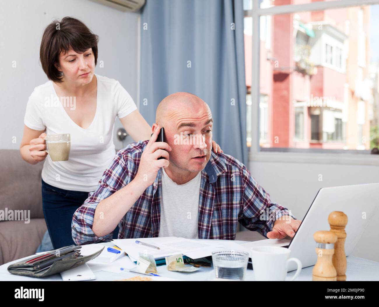 Mature woman coffee sad hi-res stock photography and images - Alamy