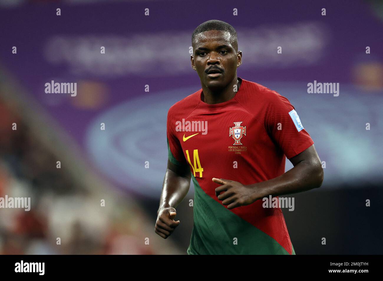 AL DAAYEN - William Carvalho of Portugal during the FIFA World Cup Qatar 2022 round of 16 match between Portugal and Switzerland at Lusail Stadium on December 6, 2022 in Al Daayen, Qatar. AP | Dutch Height | MAURICE OF STONE Stock Photo