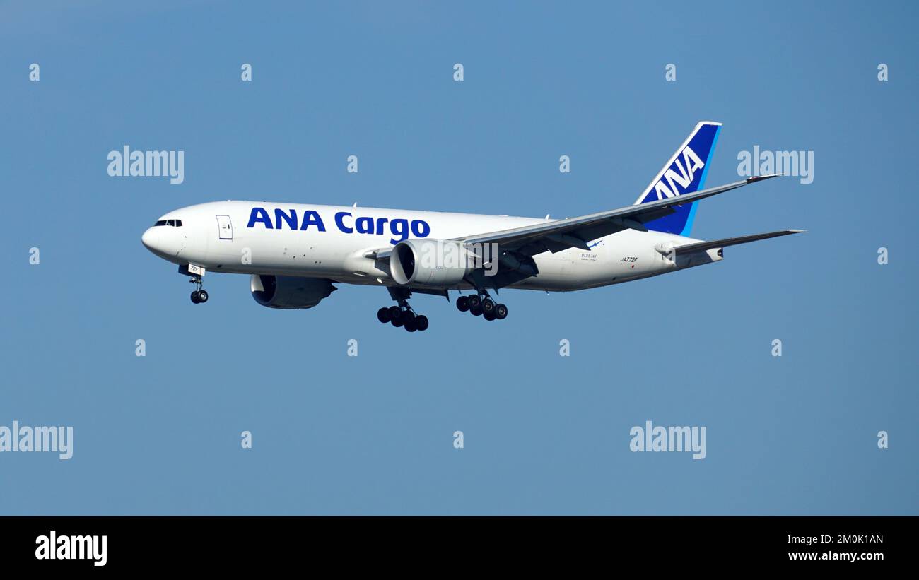 航空機・ヘリコプター ANA Cargo Boeing 767-300 Freighter 1:200 J-Fox 1/200 ANA CARGO B767-300 JA605F