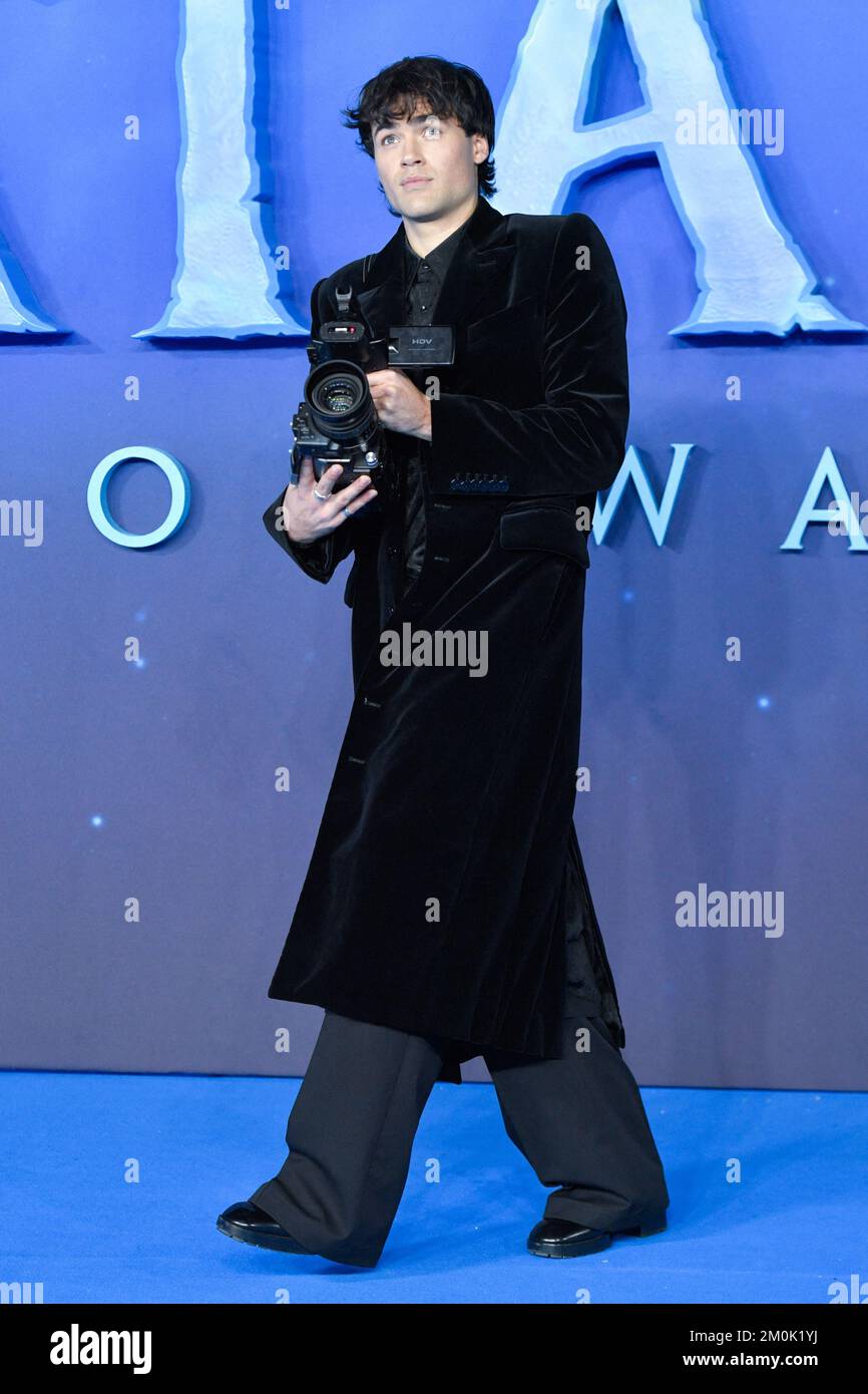 Jamie Flatters attending the Avatar The Way Of Water World Premiere in London, England, on Jamie Flatters attending the Avatar The Way Of Water World Premiere in London, England, on