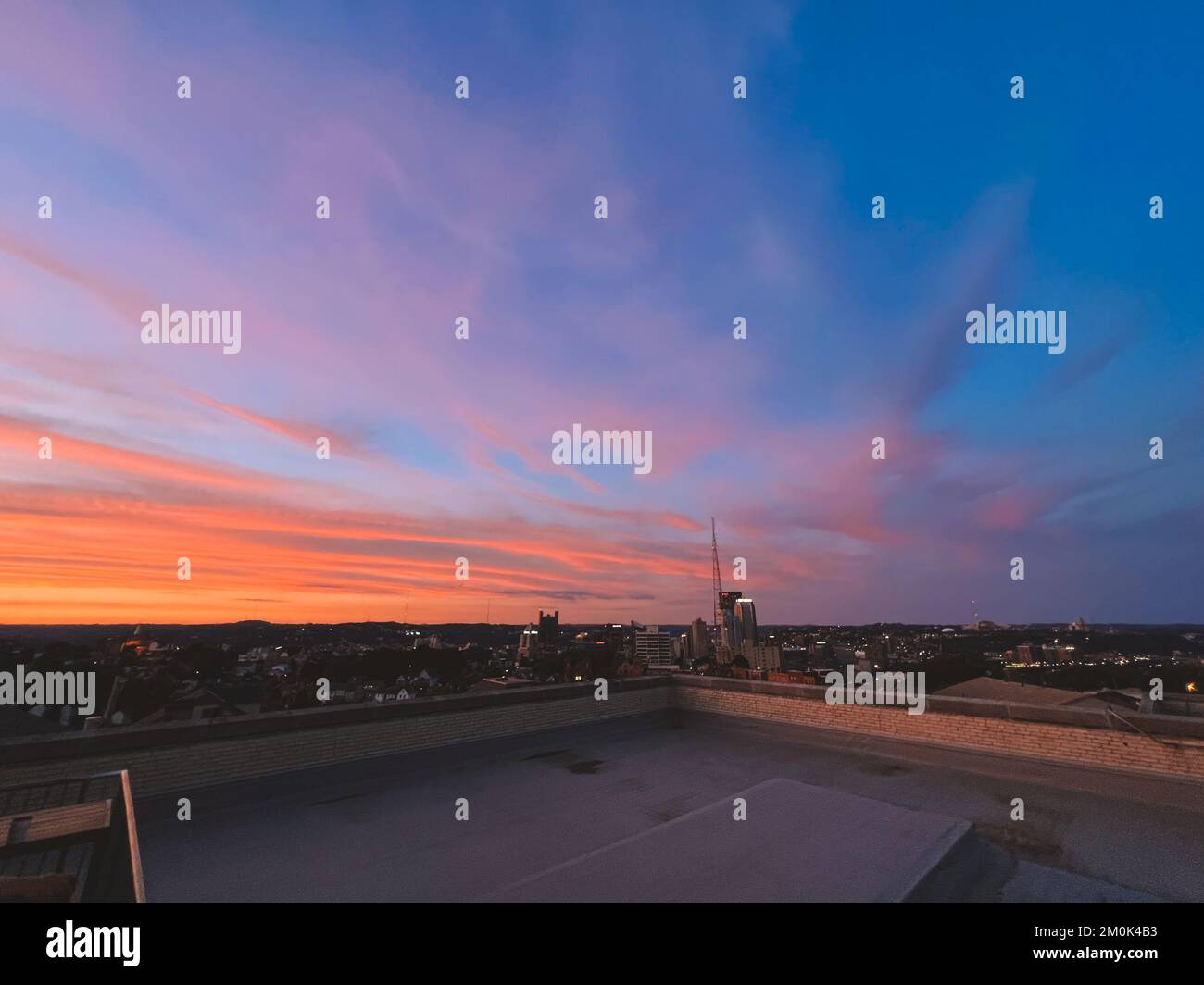 Wide-angle view of Pittsburgh from a rooftop Stock Photo