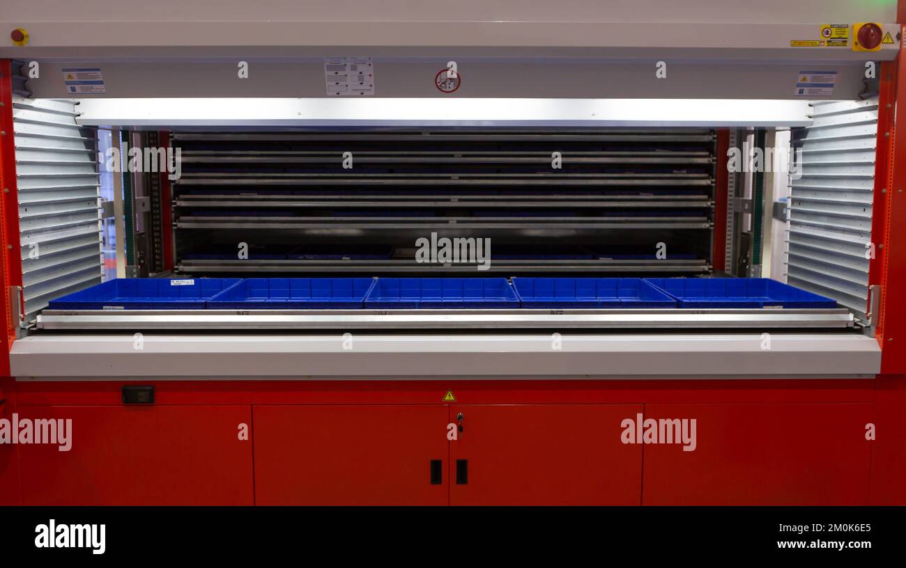 Vertical storage ergonomic solution. Automated storage and retrieval