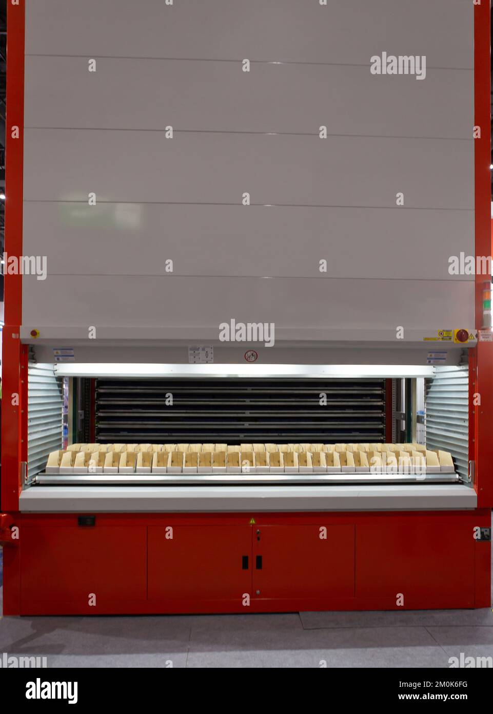 Vertical storage ergonomic solution. Automated storage and retrieval