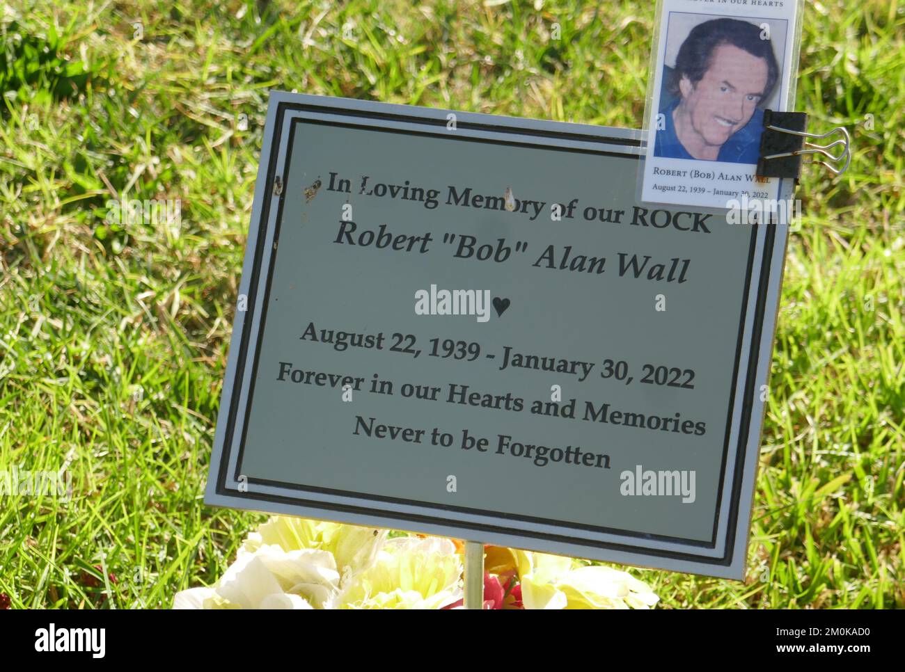 Los Angeles, California, USA 3rd December 2022 Actor Robert Wall's Grave in Garden of Legends at