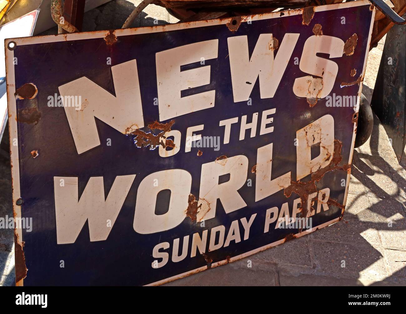 The News of The World, Sunday paper, metal sign Stock Photo