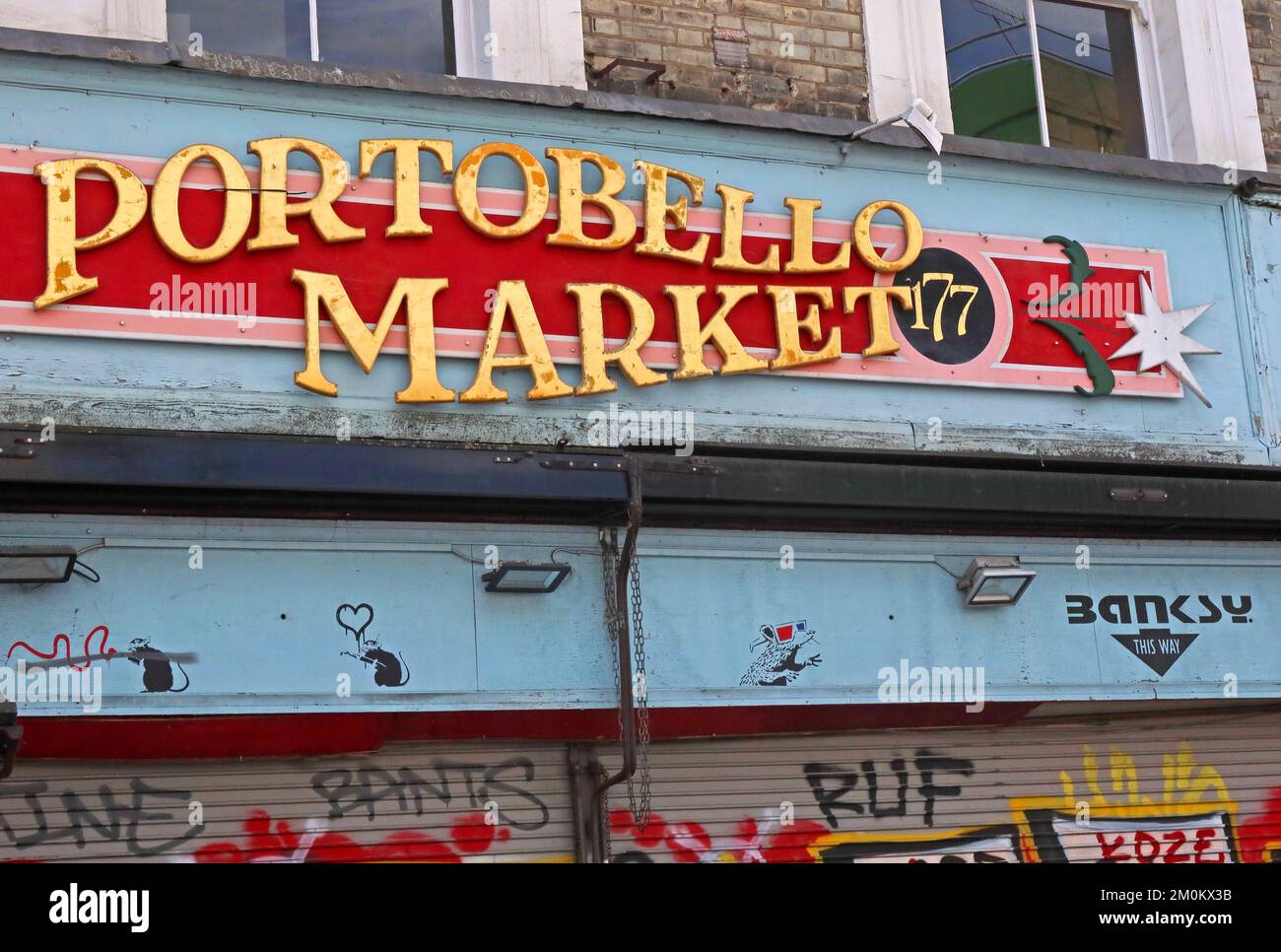 Portobello Market, 177 Portobello Road, Notting Hill, London, UK, W11 2DY Stock Photo