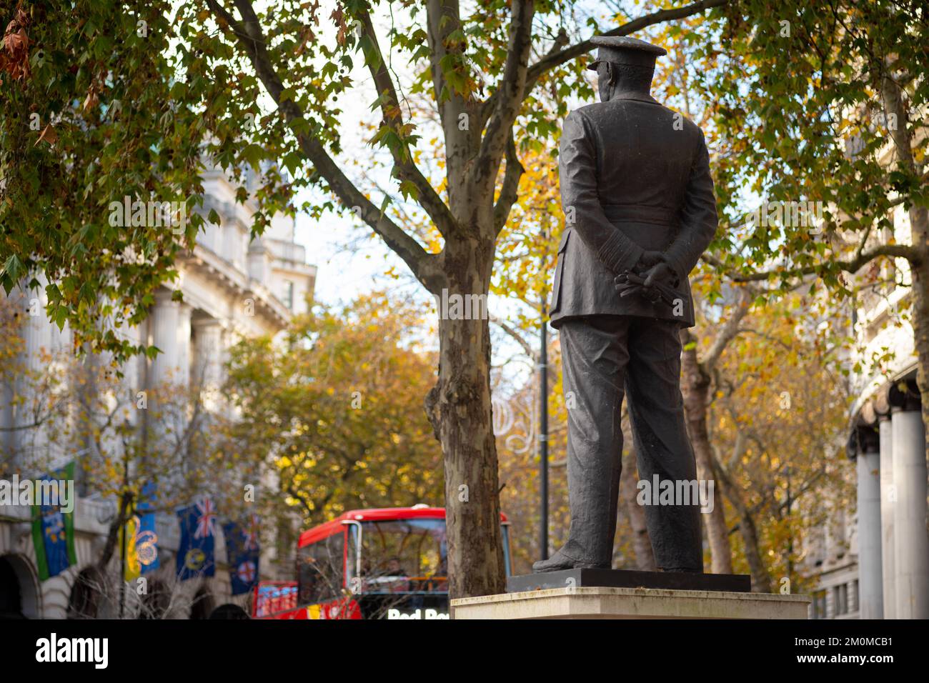 Statue of Sir Arthur Harris in charge of the RAF Bomber Command in WWII outside St Clement Danes church in central London Stock Photo