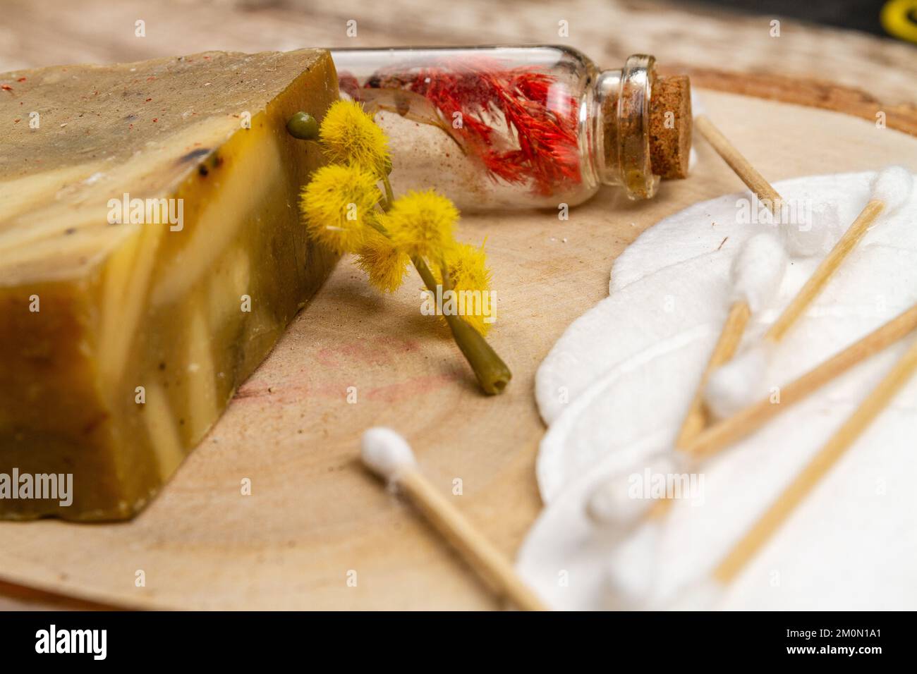 Facial treatment knife hi-res stock photography and images - Alamy