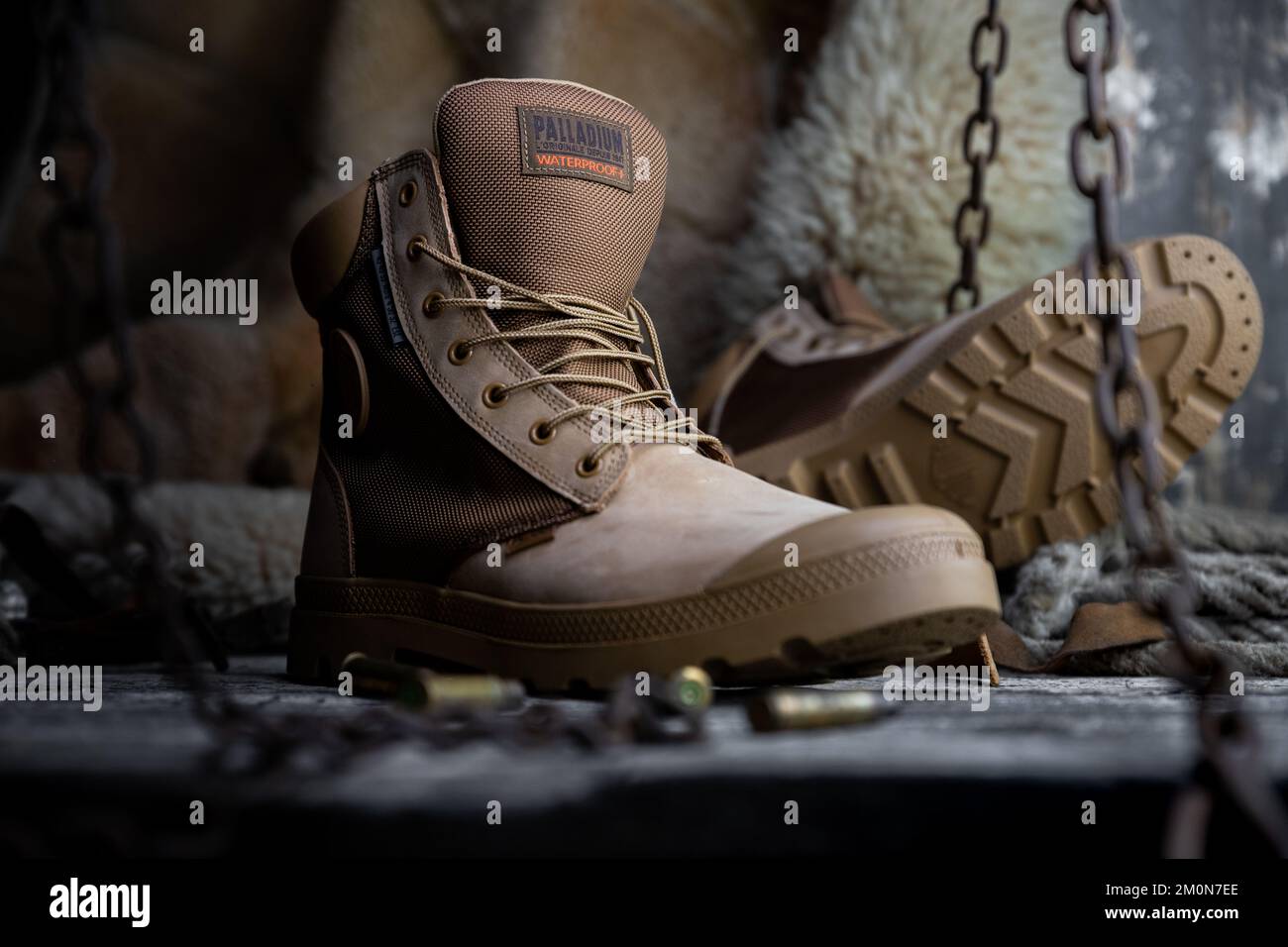 Palladium hi-res stock photography and images - Page 11 - Alamy