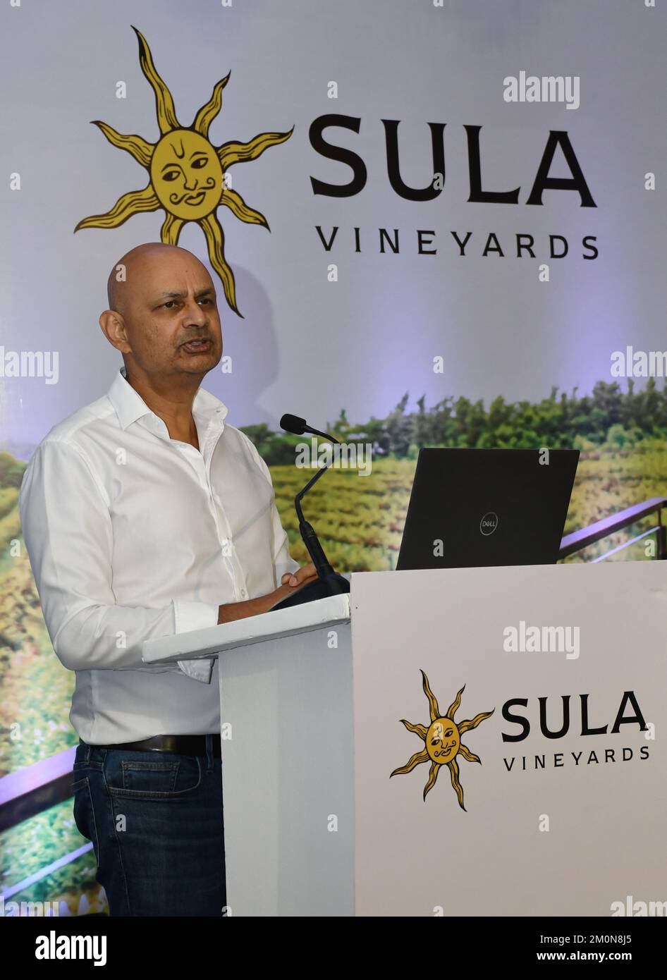 Founder, Managing Director and Chief Executive Officer, Rajeev Samant, Sula Vineyards speaks during a press conference to announce Initial Public Offer (IPO) in Mumbai Sula vineyards is India's largest wine maker. The price band for the Initial Public Offer (IPO) per share will be in the range of Rs.340-357 per share and it will be open for subscription from 12th December 2022 till 14th December 2022 and it will be listed on the stock exchange on 22nd December 2022. (Photo by Ashish Vaishnav / SOPA Images/Sipa USA) Stock Photo