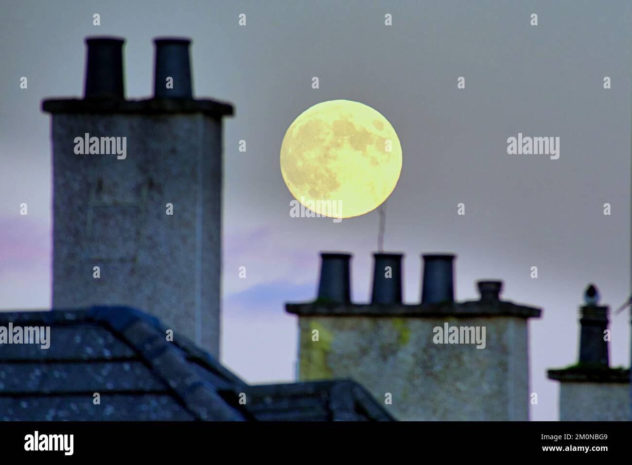 glasgow-scotland-uk-7th-december-2022-uk-weather-freezing