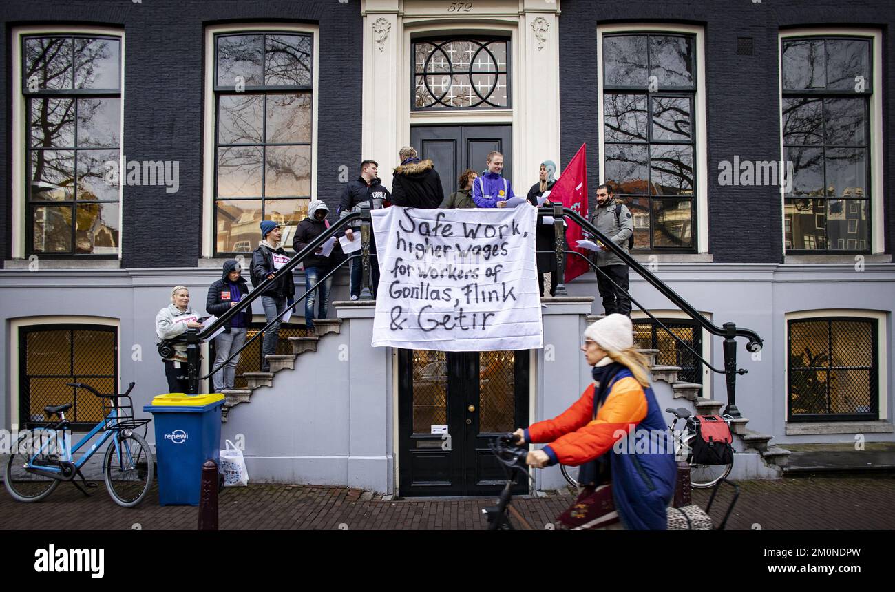 AMSTERDAM Flash Delivery Drivers During The Handing Over Of A 