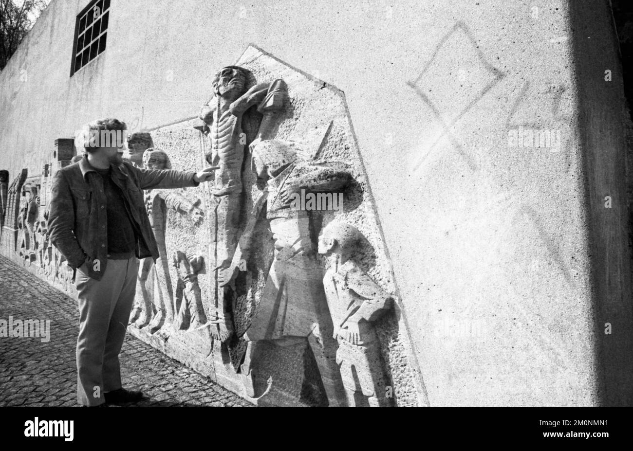 Nazis Using Runes Unknown persons damaged and smeared the memorial for the Nazi victims ...