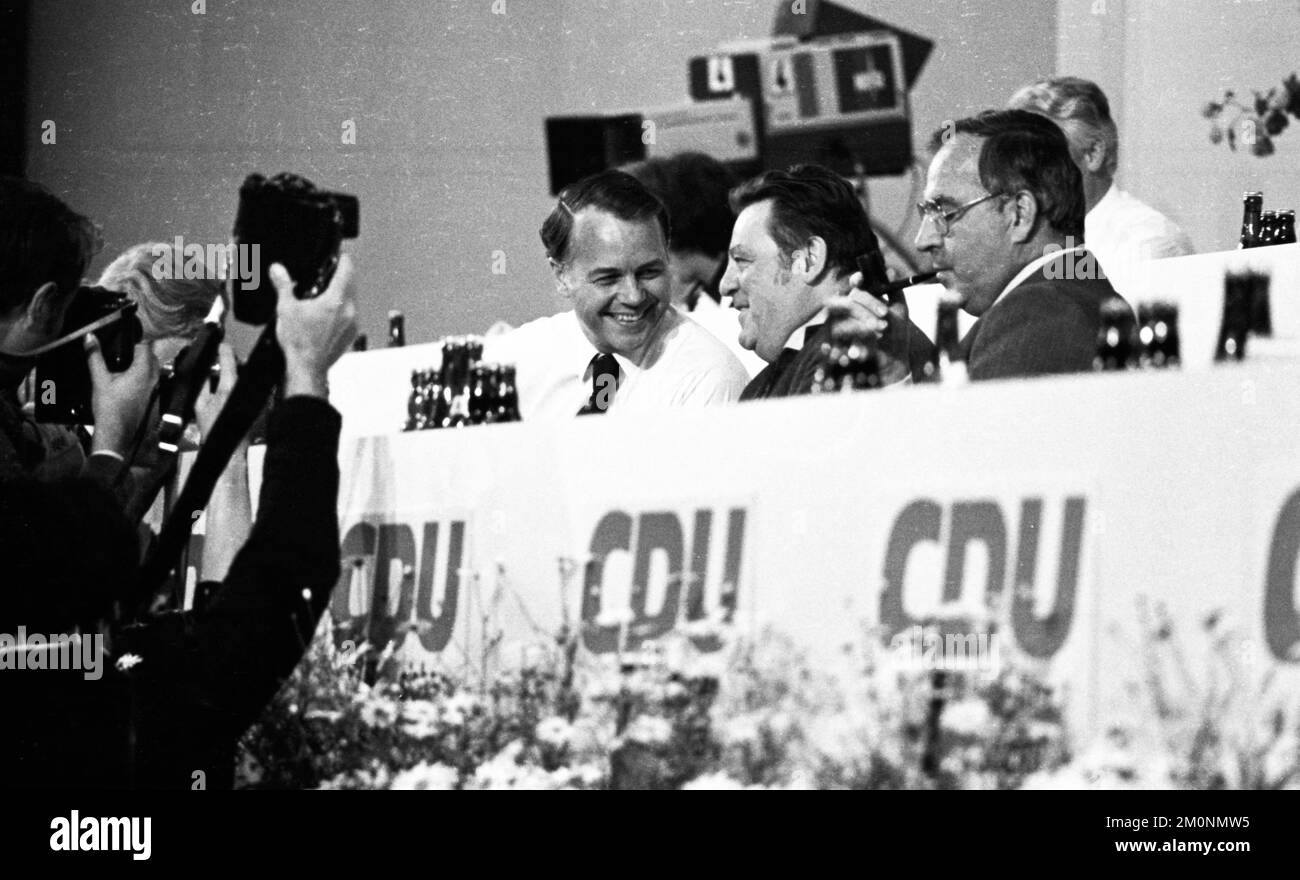The Party Congress of the Christian Democratic Union (CDU) on 24.5.1976 in Hanover, Helmut Kohl, Franz-Josef Strauss, Ernst Albrecht f.r., Germany, Eu Stock Photo