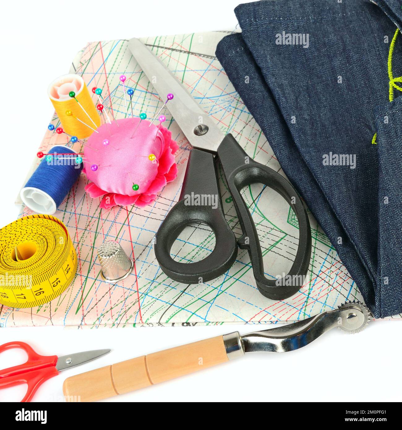 Sewing accessories and paper pattern isolated on white background. Flat ...