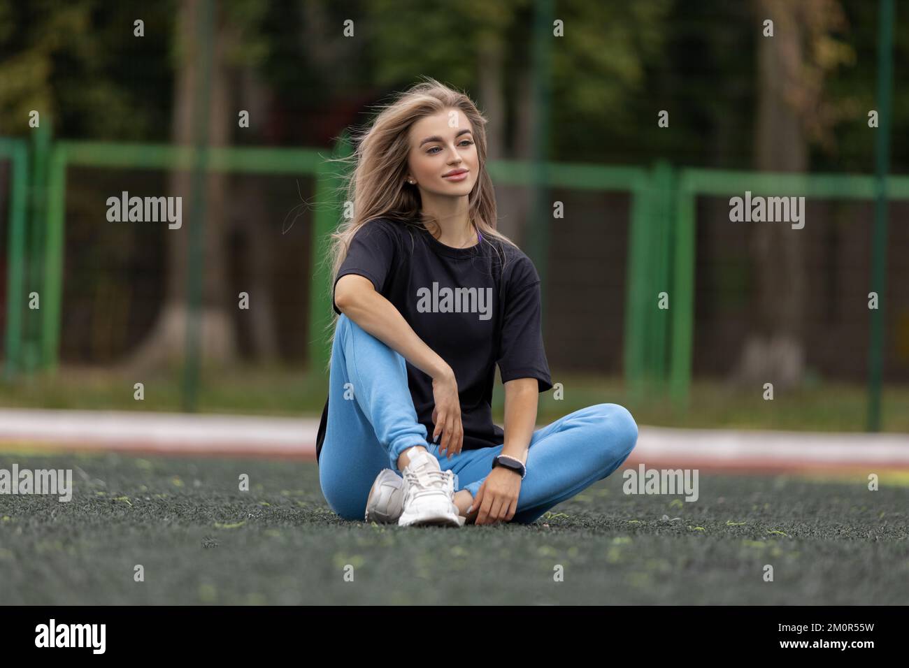 Slim blonde hi-res stock photography and images - Alamy