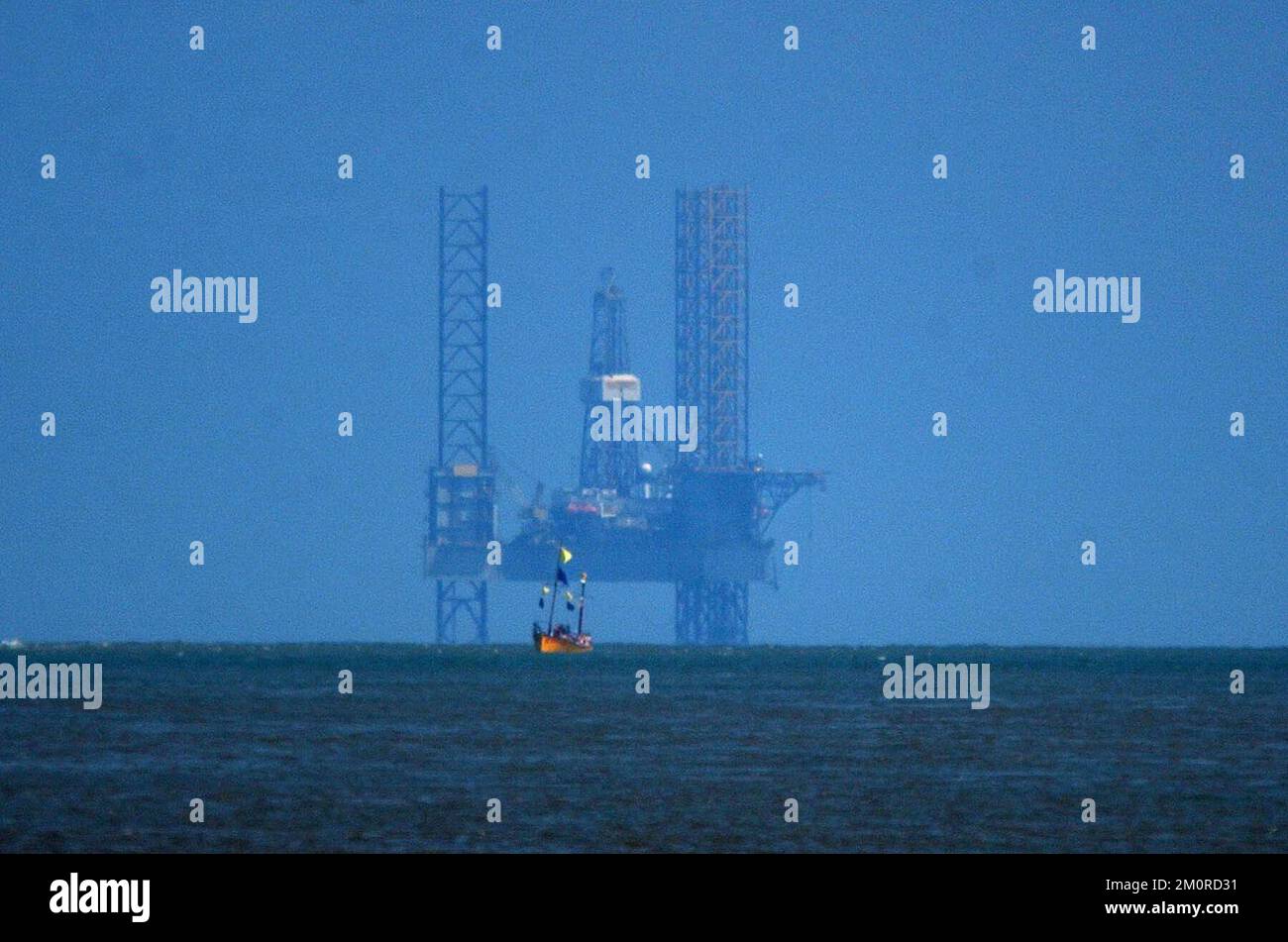 File photo dated 17/07/2002 of an oil rig off the coast of Great Yarmouth. Offshore oil workers began two days of strike action on Thursday in a dispute over pay and working conditions. Issue date: Thursday December 8, 2022. Stock Photo