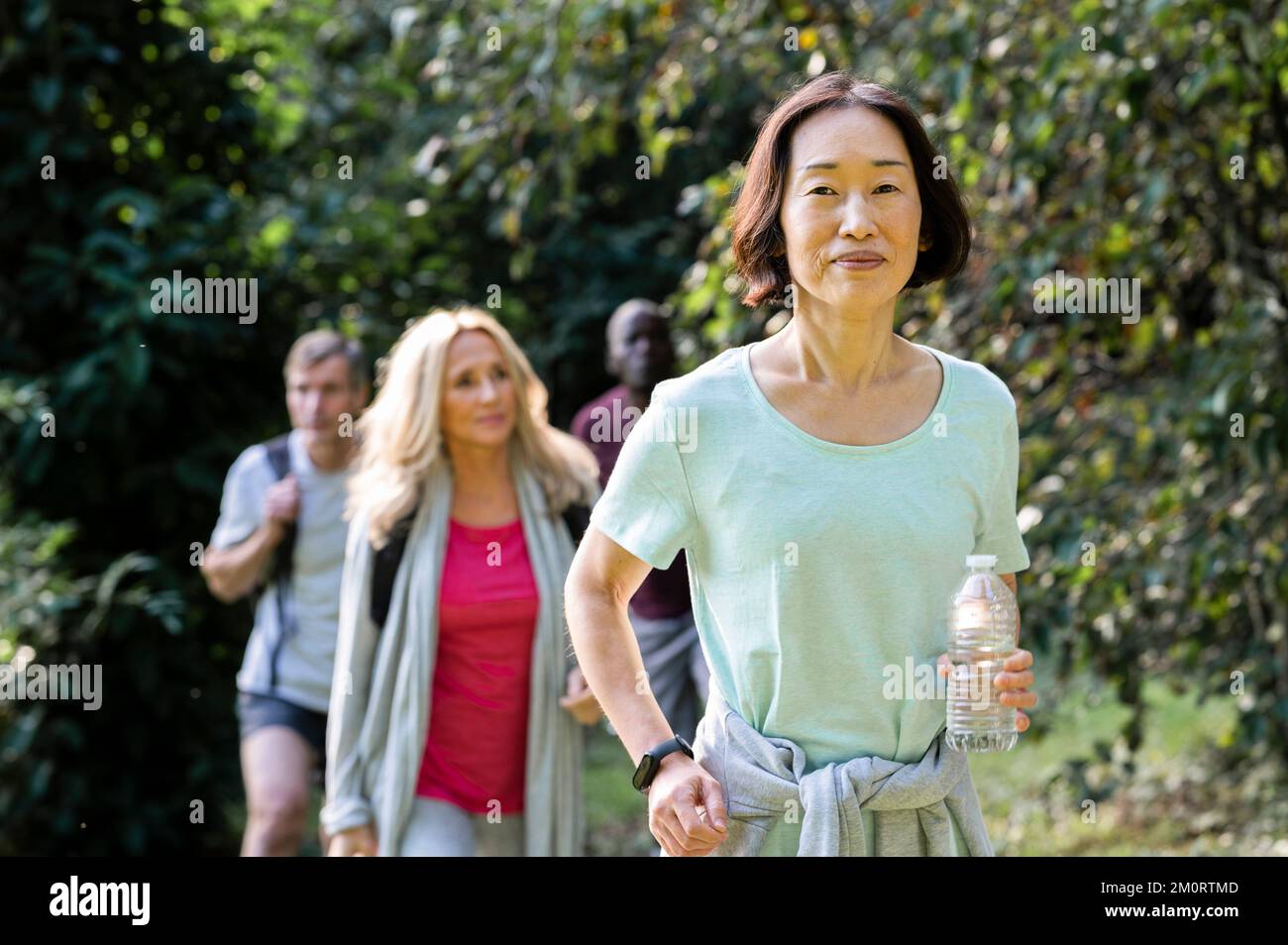 Asian woman mature hi-res stock photography and images - Alamy
