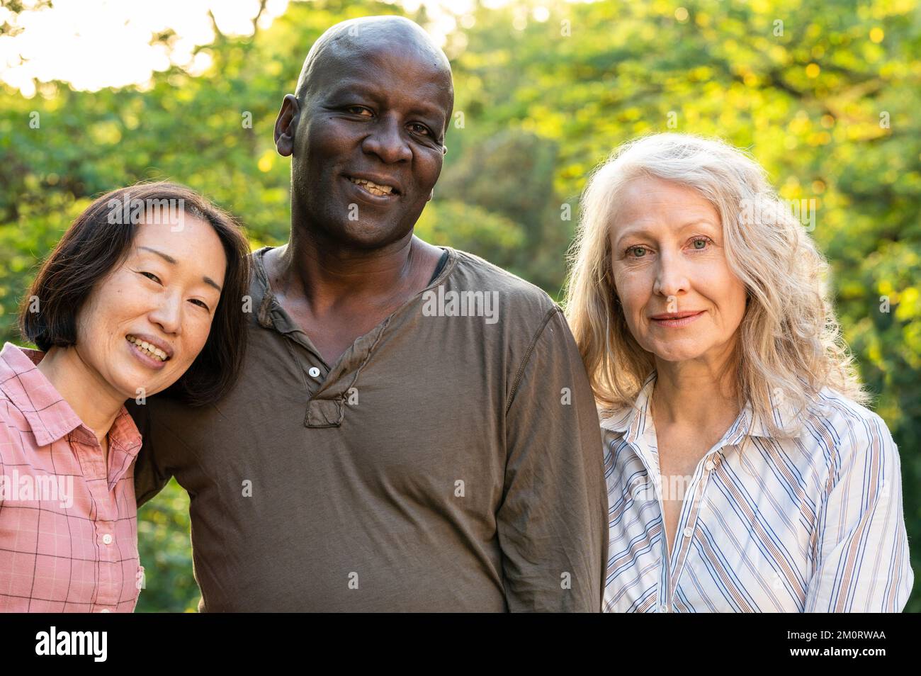 Group positive senior people hi-res stock photography and images - Alamy