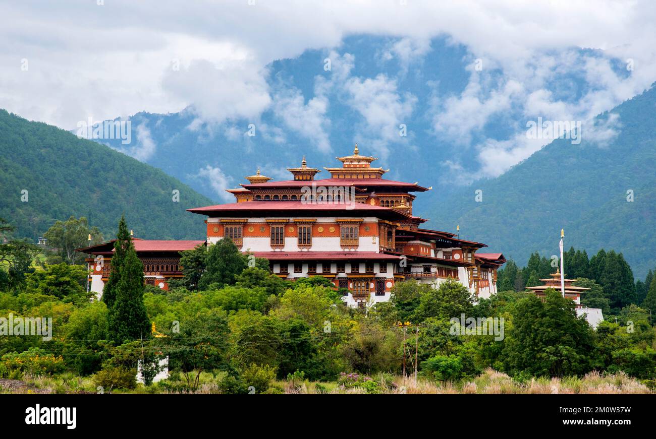 Mist over Punakha Dzong fortress Bhutan Stock Photo