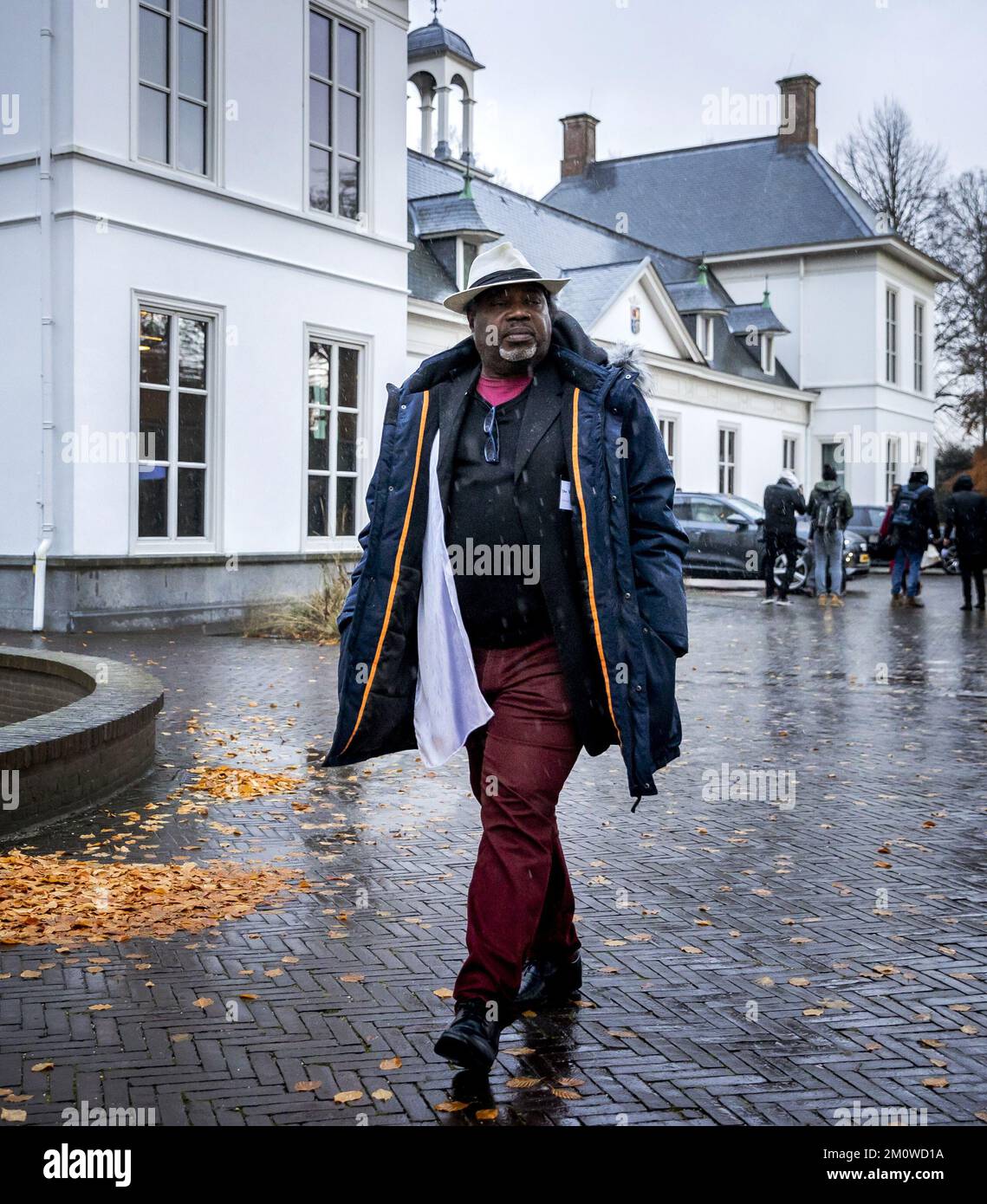 THE HAGUE - Netherlands, 08/12/2022 Writer and actor Roland Colastica after  a conversation at the Catshuis about the cabinet's apologies for the Dutch  slavery past. Several organizations have expressed concern about the