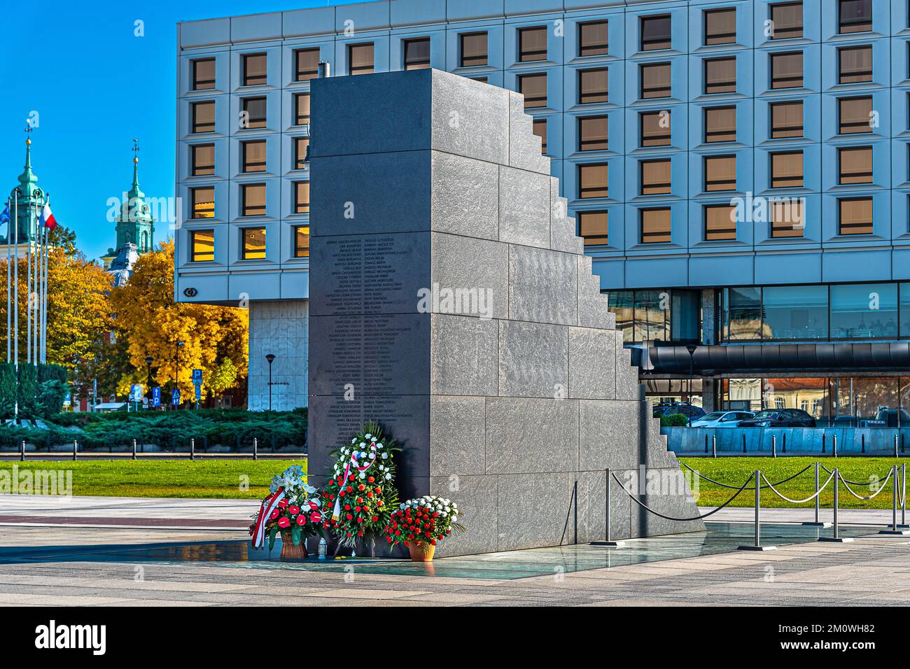 Poland. Monument to the Victims of the Smolensk Tragedy of 2010 - a monument located on the march square. Józef Piłsudski in Warsaw. Stock Photo