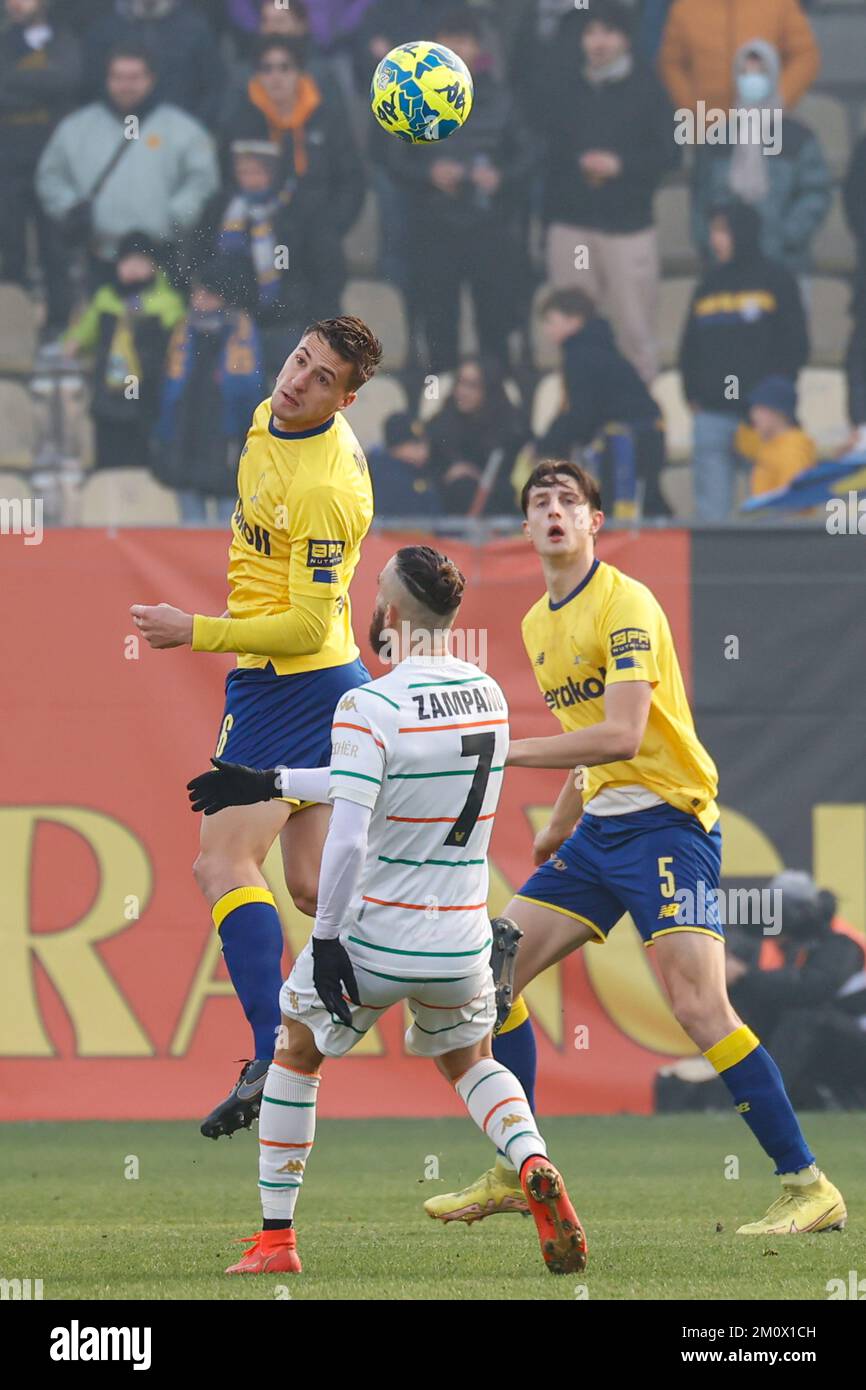 Modena, Italy. 08th Dec, 2022. Shady Oukhadda (Modena) during Modena FC vs  Venezia FC, Italian soccer Serie B match in Modena, Italy, December 08 2022  Credit: Independent Photo Agency/Alamy Live News Stock