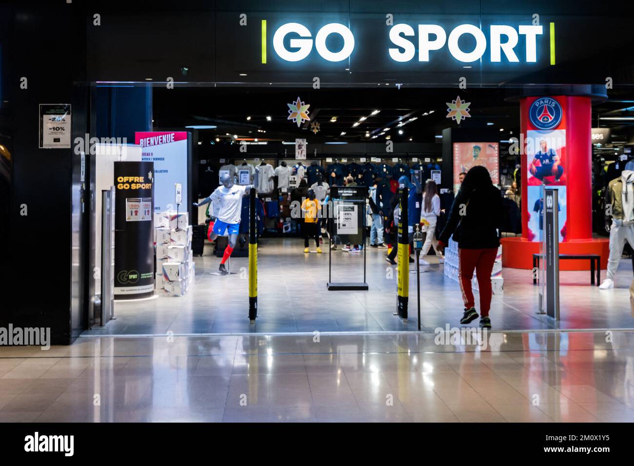 GO SPORT store at La Defense in Paris, France on December 8, 2022. The  ready-to-wear brand Celio buys the Camaieu brand for 1.8 million euros at  auction. The French brand Camaieu was
