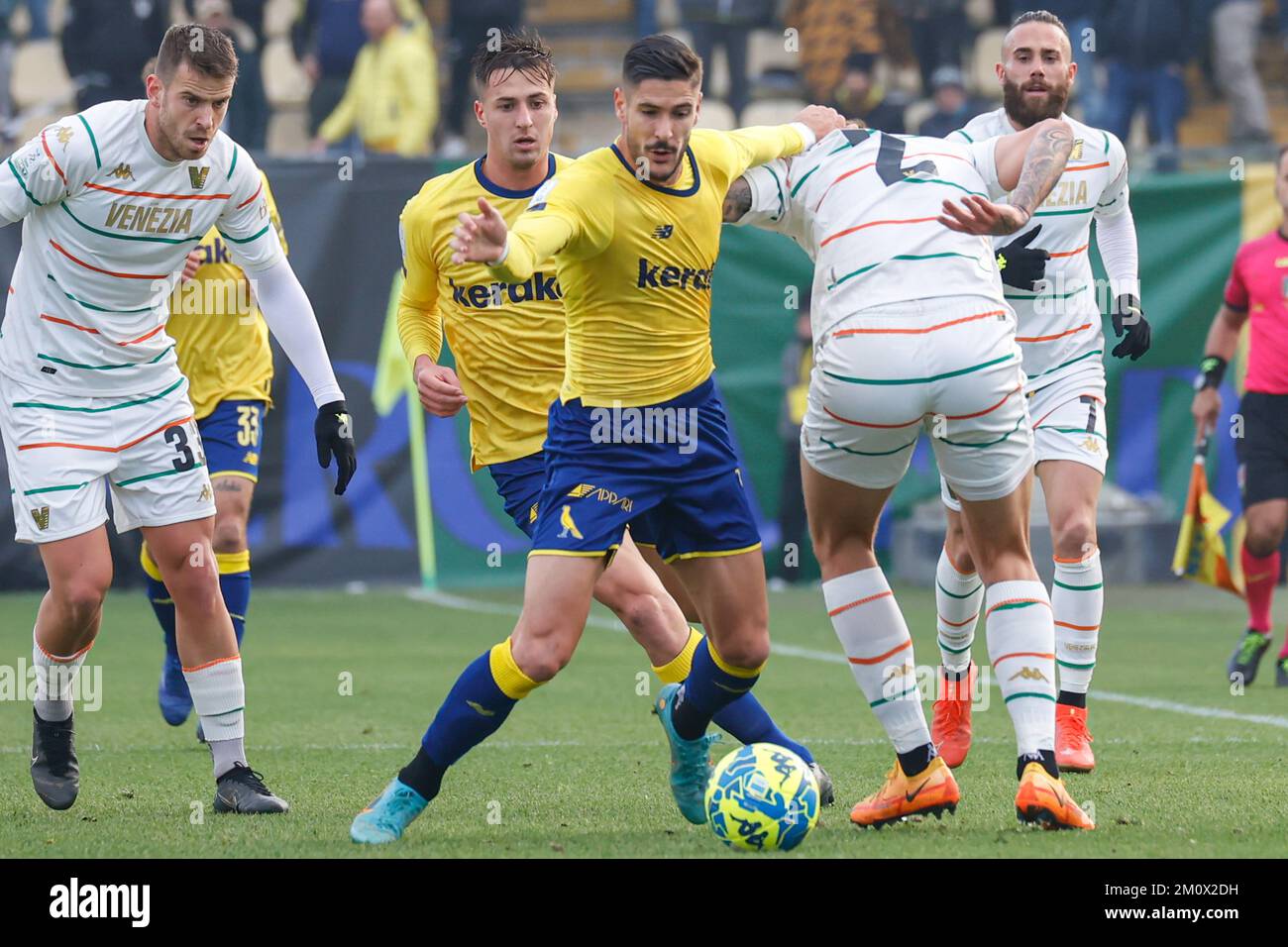 Modena, Italy. 08th Dec, 2022. Shady Oukhadda (Modena) during Modena FC vs  Venezia FC, Italian soccer Serie B match in Modena, Italy, December 08 2022  Credit: Independent Photo Agency/Alamy Live News Stock