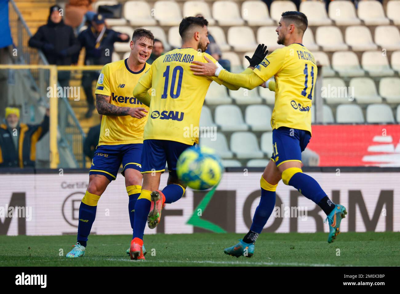 Modena, Italy. 08th Dec, 2022. Shady Oukhadda (Modena) during Modena FC vs  Venezia FC, Italian soccer Serie B match in Modena, Italy, December 08 2022  Credit: Independent Photo Agency/Alamy Live News Stock