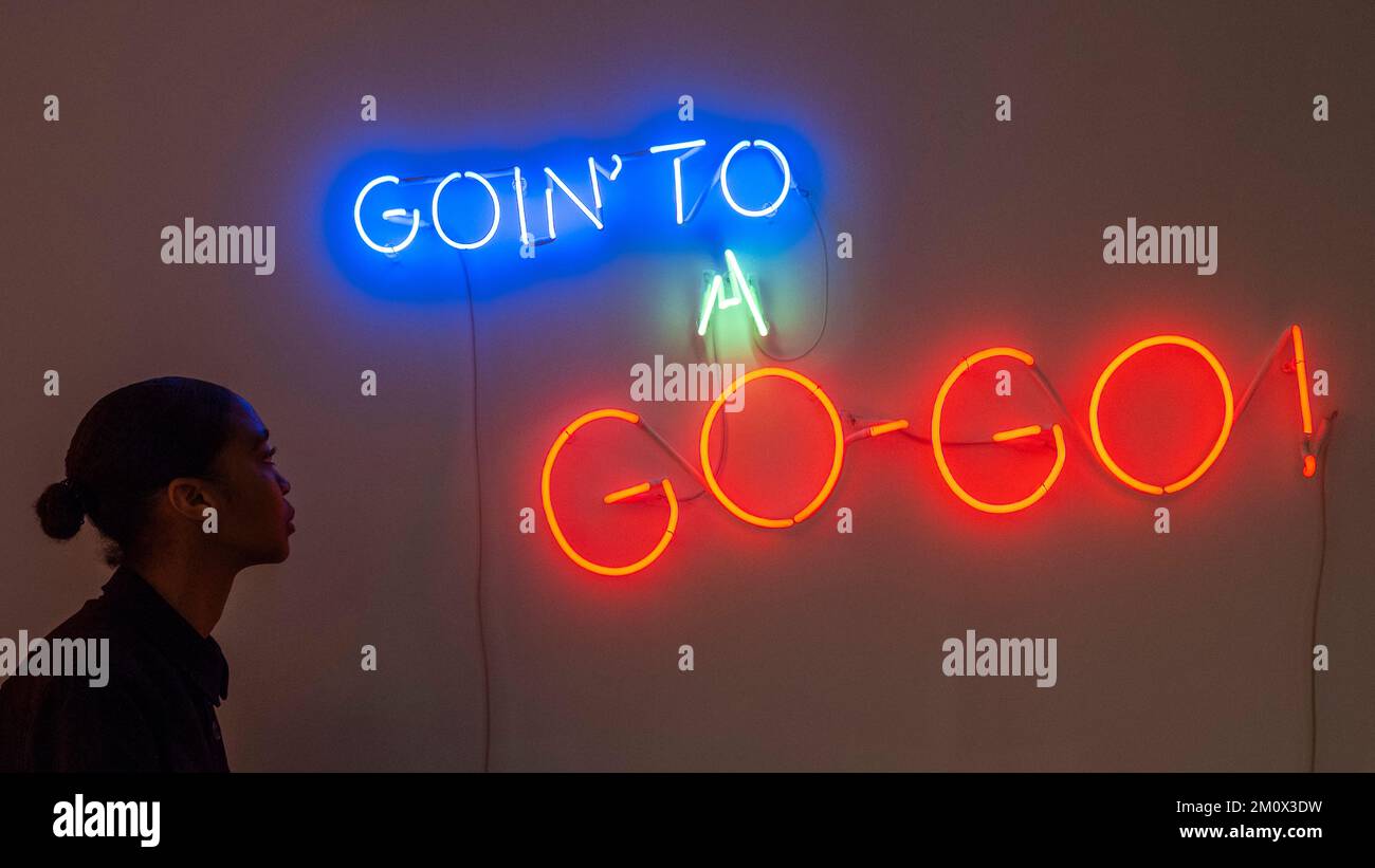 Gagosian Mayfair Hi res Stock Photography And Images Alamy gagosian-mayfair-hi-res-stock-photography-and-images-alamy