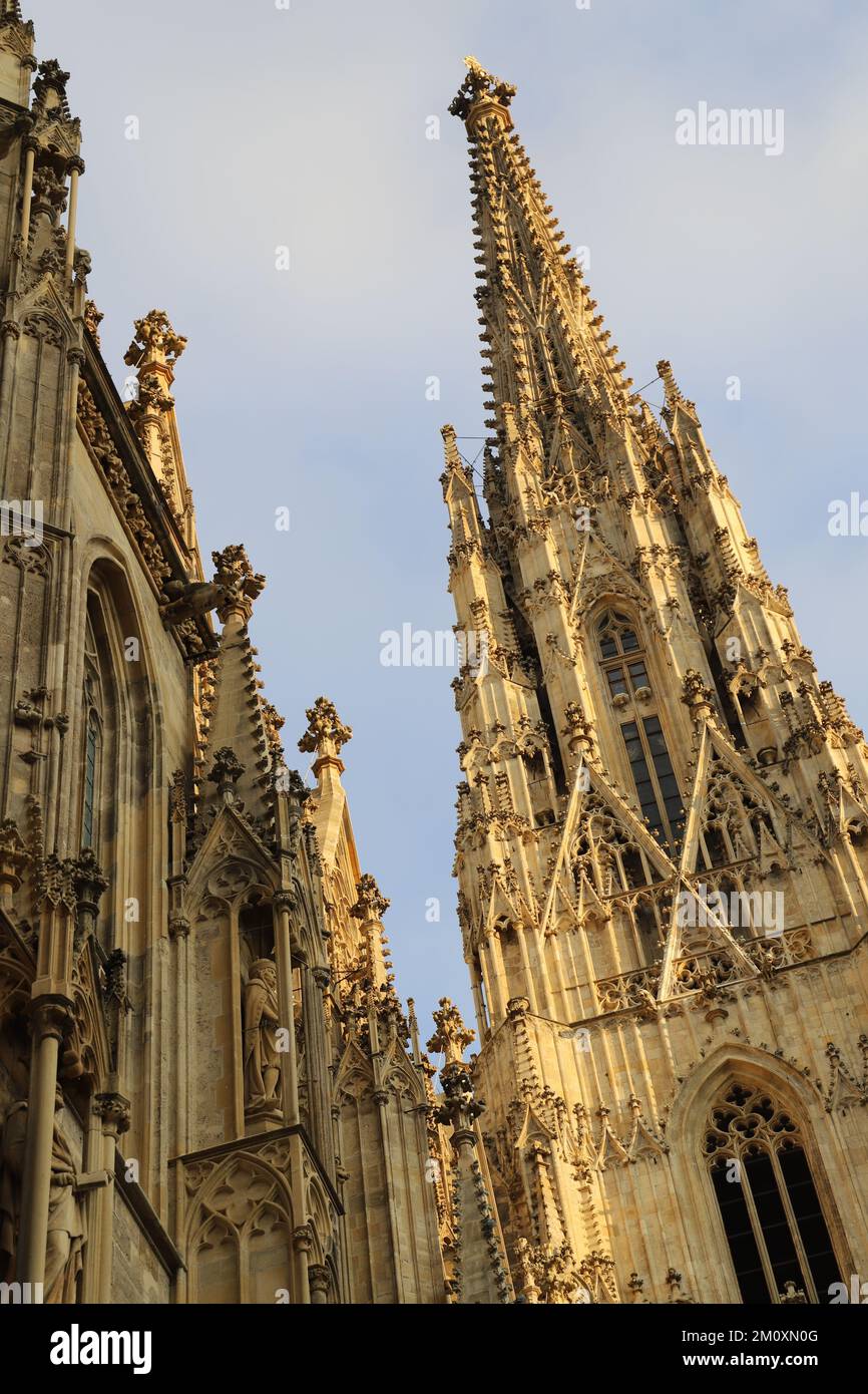 St Stephen's Cathedral, Stephansplatz, Vienna Stock Photo