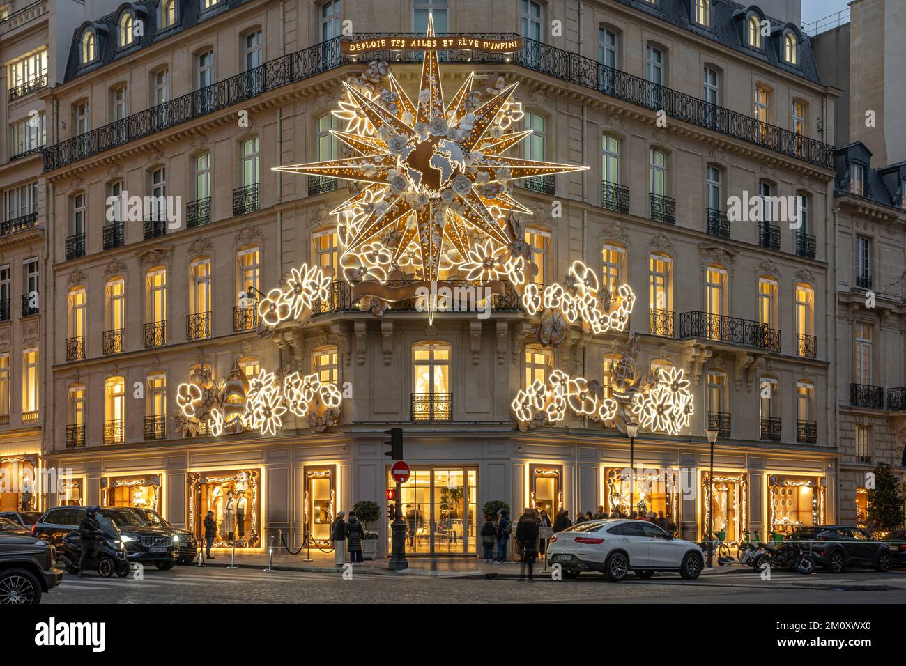 The Other Paris Wrap: Dior on the Champs-Elysées – France