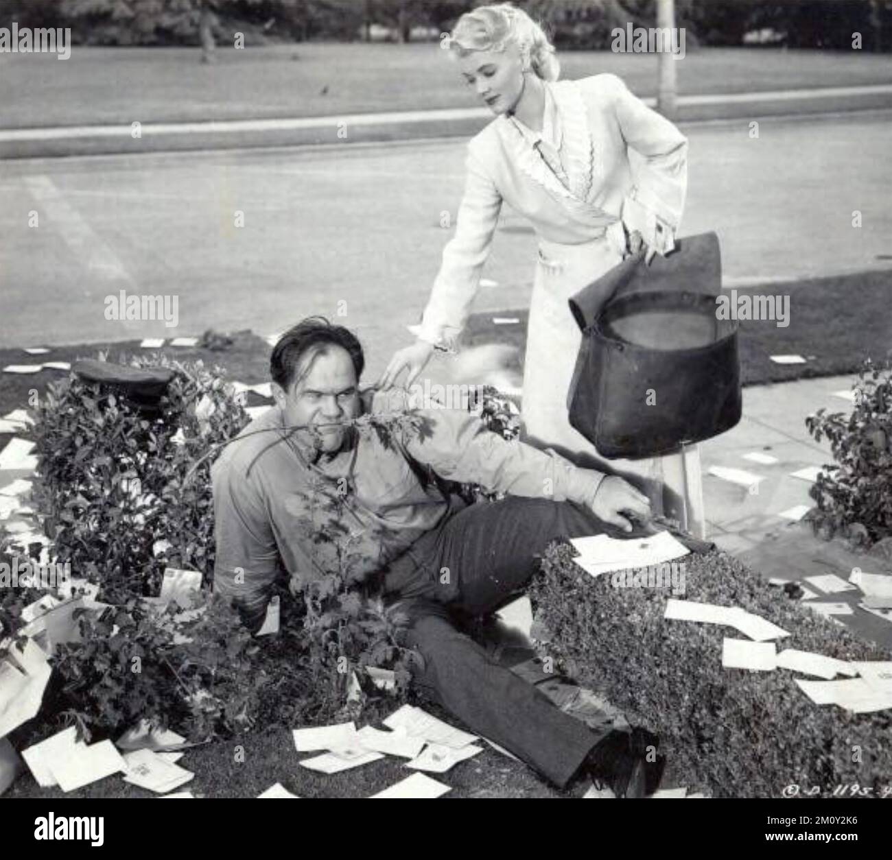 BLONDIE'S HERO 1950 Columbia film with Penny Singleton and Arthur Lake ...