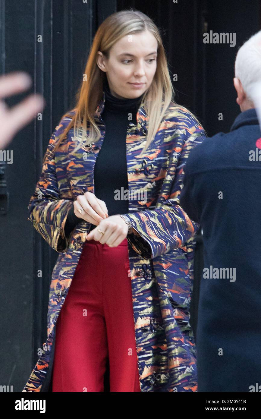 Jodie Comer Films Killing Eve Stock Photo Alamy