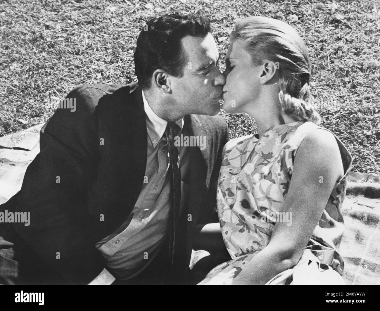 Jack Lemmon, Lee Remick, on-set of the Film, 'Days Of Wine And Roses', Warner Bros., 1962 Stock Photo