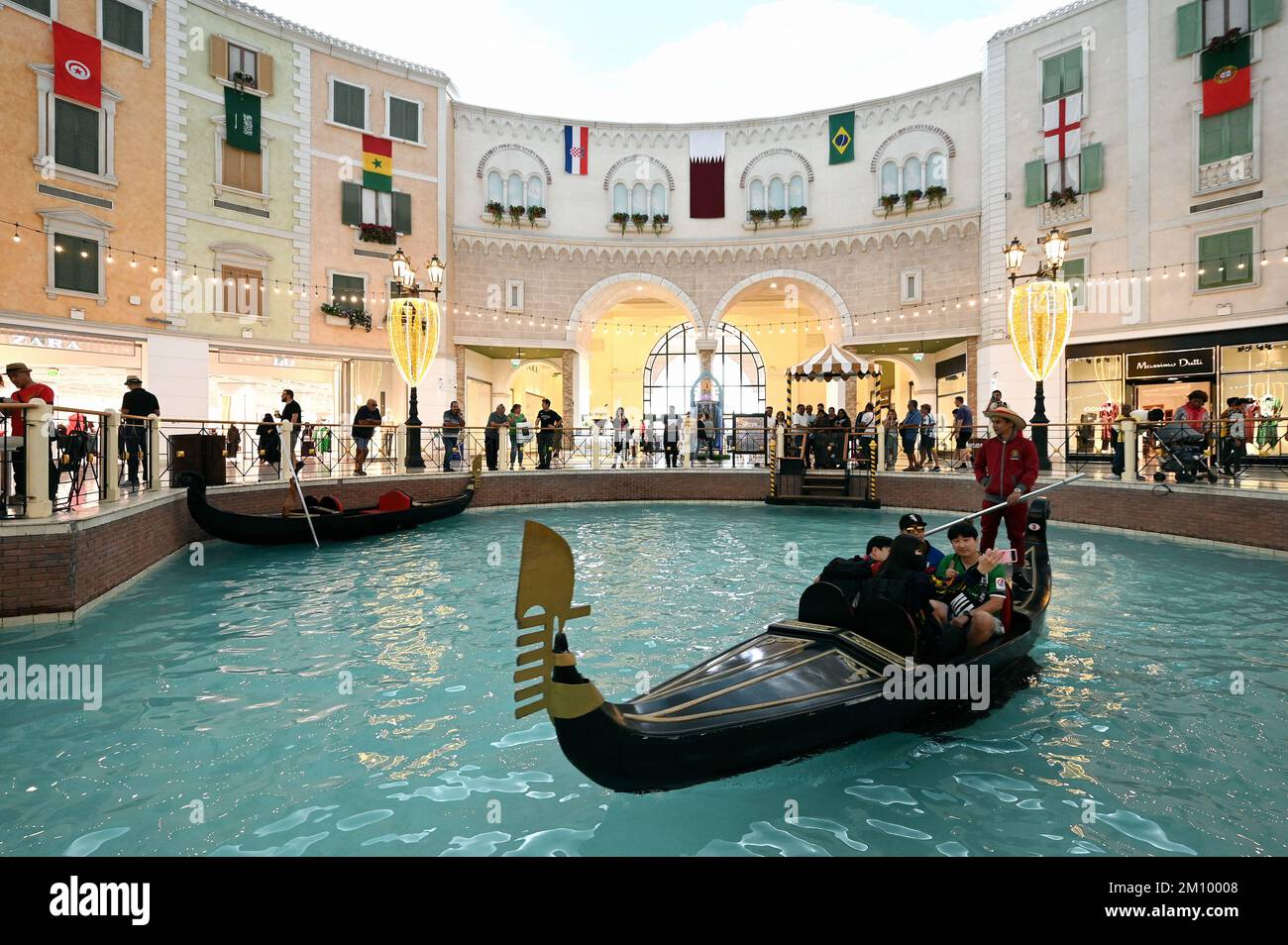 Football World Cup, Qatar 2022, Doha; Villaggio Mall, Venetian style  shopping mall with canal, gondolas and artificial sky Stock Photo - Alamy