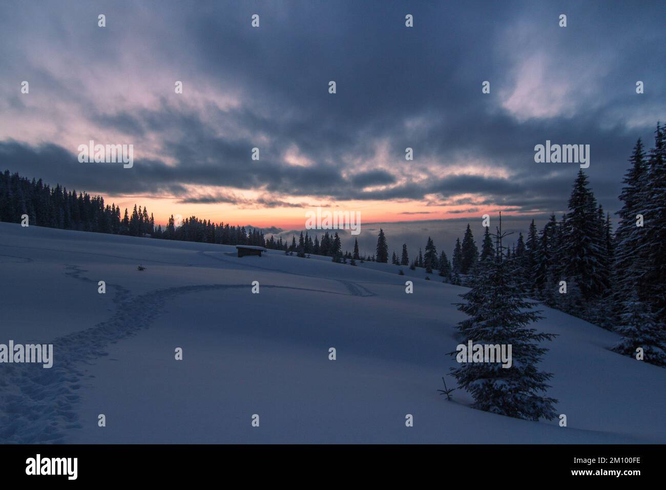 Sunset on mountain slopes landscape photo Stock Photo - Alamy