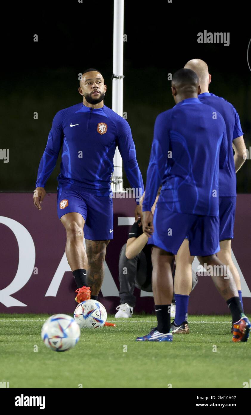 Memphis Depay of Netherlands during Netherlands training session at the Qatar University training center during the FIFA World Cup 2022 on December 8, 2022 in Doha, Qatar - Photo: Jean Catuffe/DPPI/LiveMedia Stock Photo