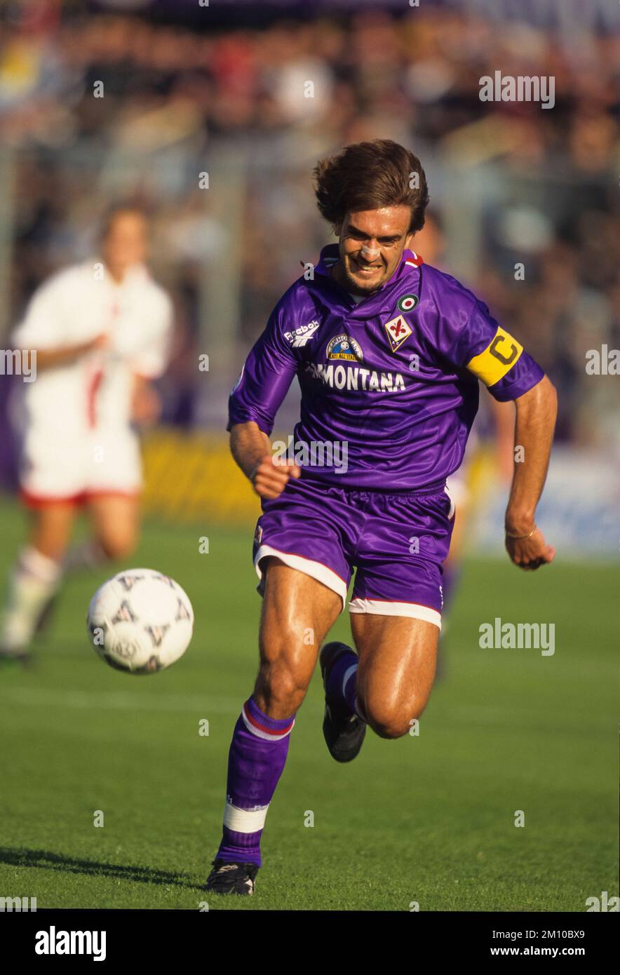 Fiorentina batistuta hi-res stock photography and images - Alamy