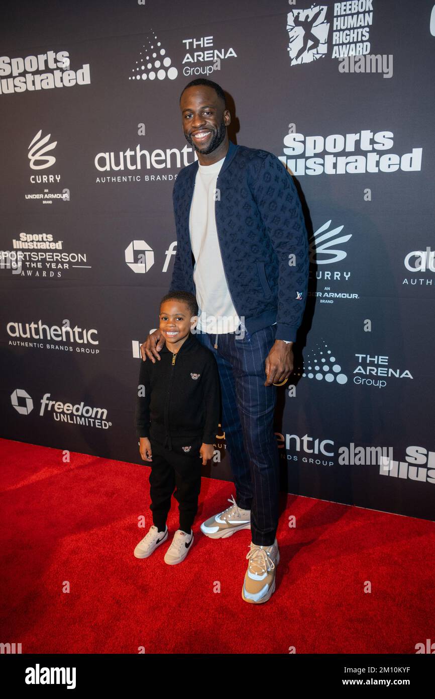 San Francisco, CA on December 8, 2022. Draymond Green and son, walks ...