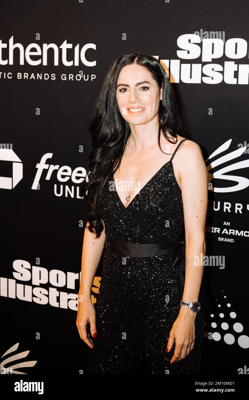San Francisco, USA. 08th Dec, 2022. Pro golfter Kasia Kay walks the
