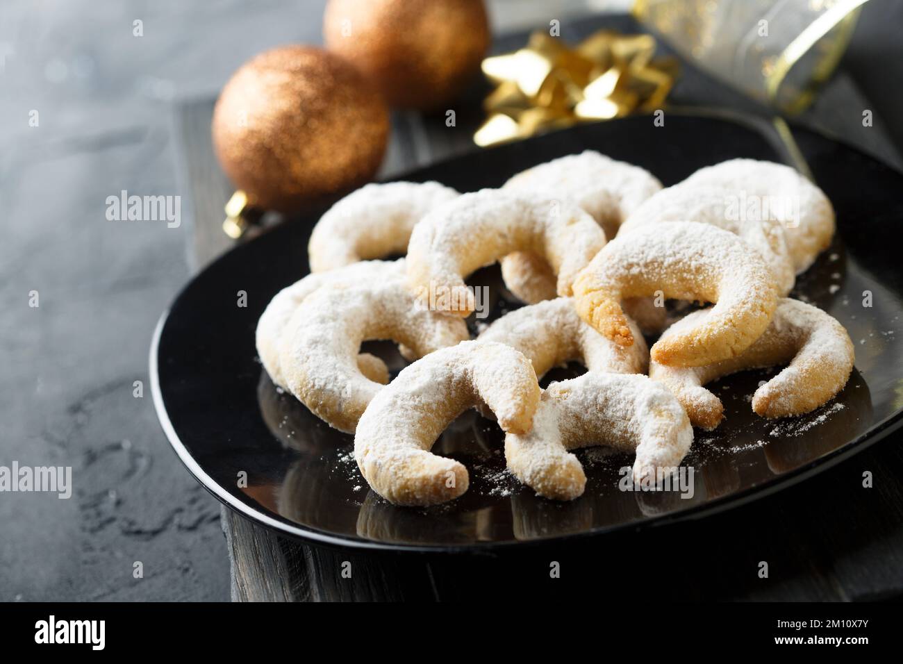 Traditional Christmas cookies Stock Photo Alamy